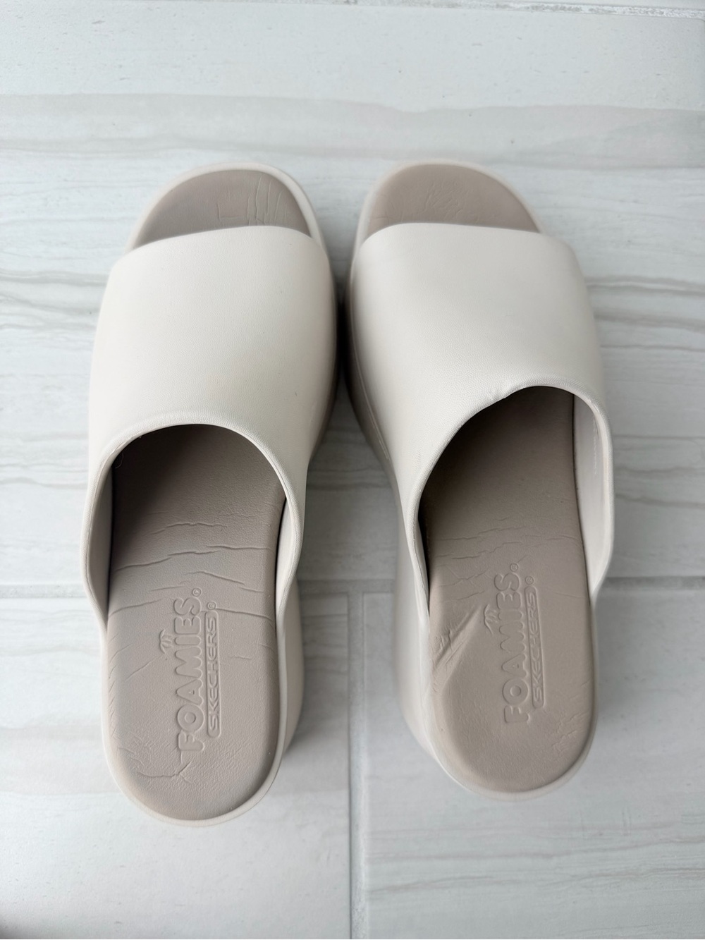 Skechers Women's Slide Sandals in Light Beige/Cream
